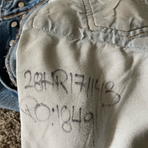 Re/done Levi’s - Picture 5 of 8